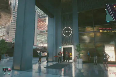 Wejście do klubu Embers, gdzie czeka Hanako. W tle widać futurystyczne budynki, w tym Arasaka Tower.