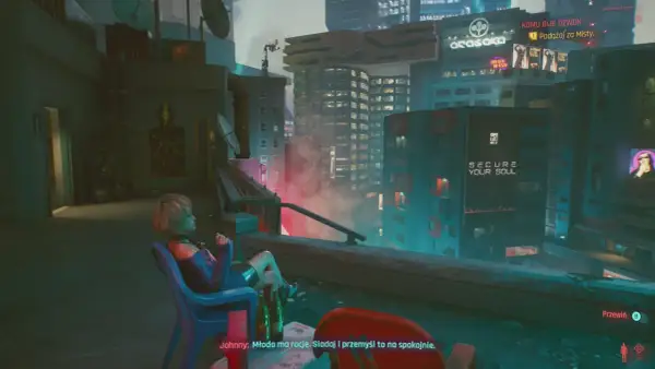 Cyberpunk 2077: Komu bije dzwon? Młoda kobieta na dachu rozmyśla nad życiem w neonowym mieście.